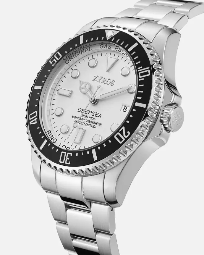 ساعة ديب اوشن الرجالية بلون فضي